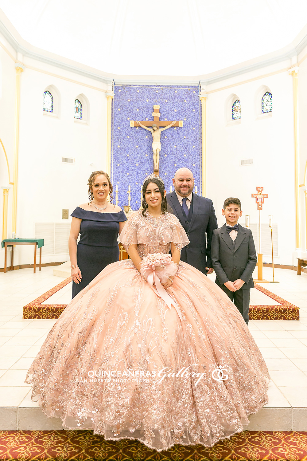 Pasadena, Houston Texas My Princess Quinceañeras Gallery Juan Huerta Photography and Video prices, packages. Paquetes completos fotografia artistica, video profesional para tu fiesta de XV en Alvin, Angleton, Baytown, Brookshire, Bellaire, Clute, Conroe,